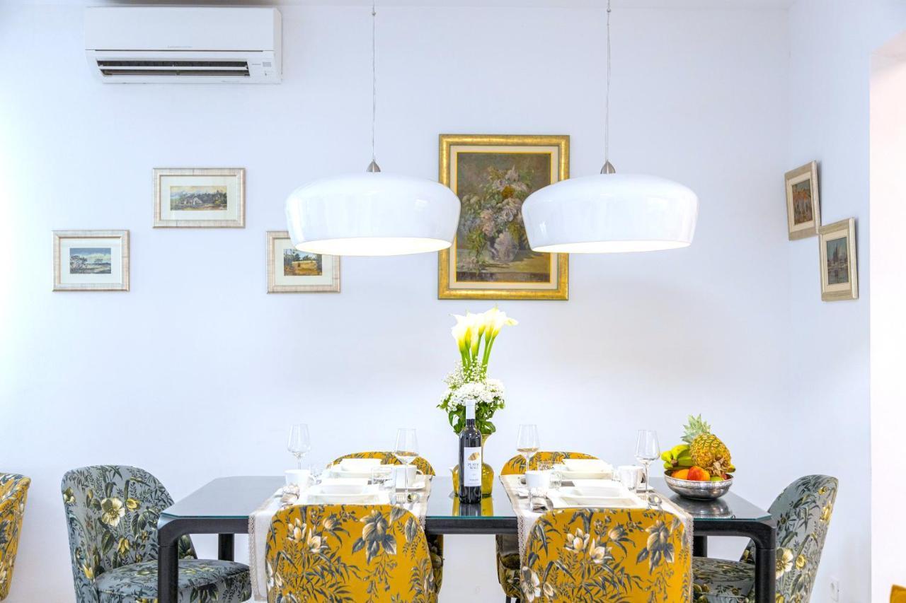 Lux Holiday Apartment Tony @ 10 Min Znjan Beach Split Luaran gambar